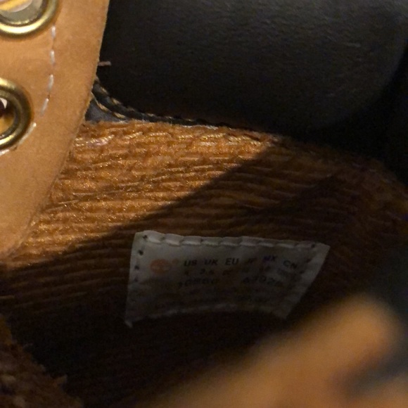 Timberland Boots-like new - Picture 6 of 7